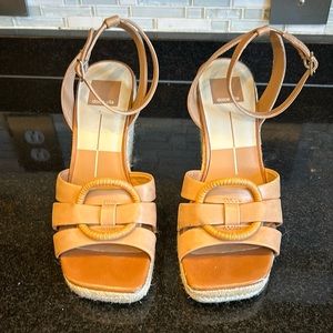 Size 8 Tan Dolce Vita Wedge Sandal